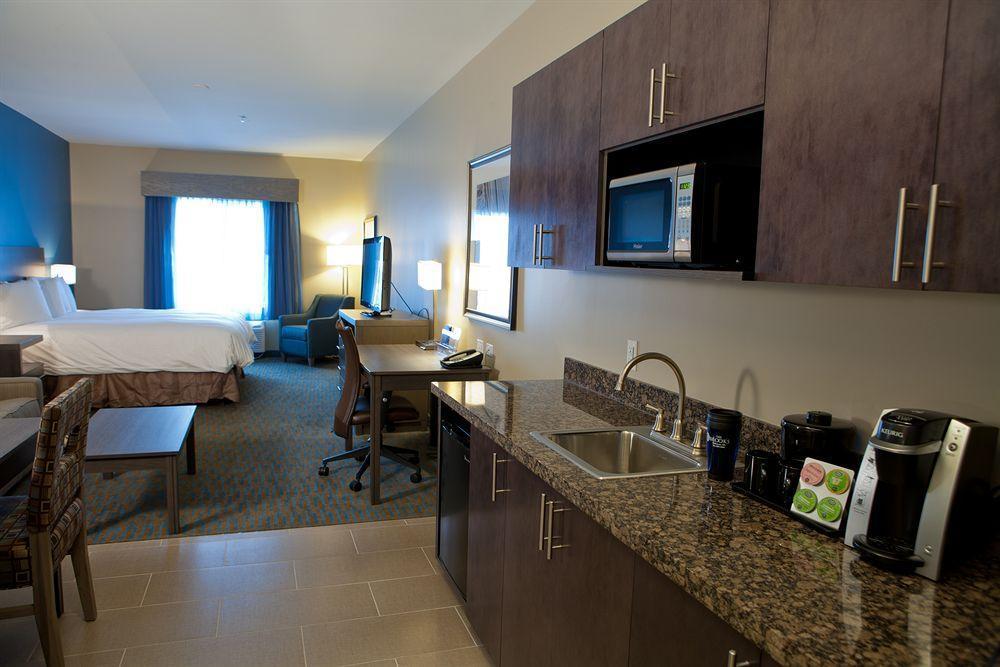 Four Points By Sheraton Williston